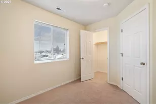 618 NE Mariners Loop, Portland, OR 97211 - Photo 29