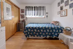 13257 NE Fremont St, Portland, OR 97230 - Photo 13