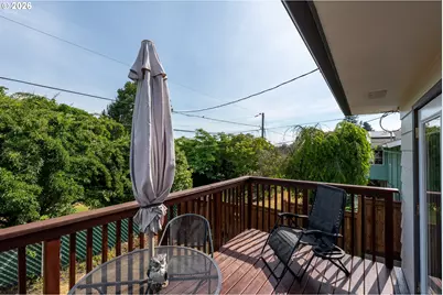 13257 NE Fremont St, Portland, OR 97230 - Photo 23