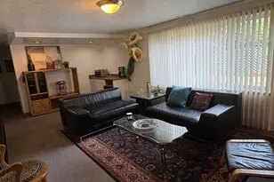 13257 NE Fremont St, Portland, OR 97230 - Photo 15