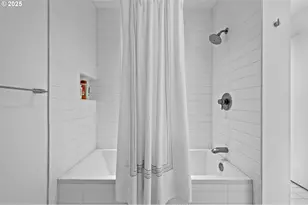 937 NW Glisan St, Portland, OR 97209 - Photo 21