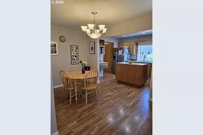 13205 NW 14th Ave #B, Vancouver, WA 98685 - Photo 3