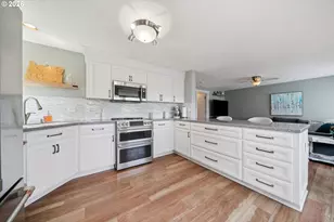 5516 NW 180th Pl, Portland, OR 97229 - Photo 17