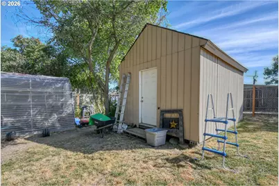 338 W High St, Athena, OR 97813 - Photo 31