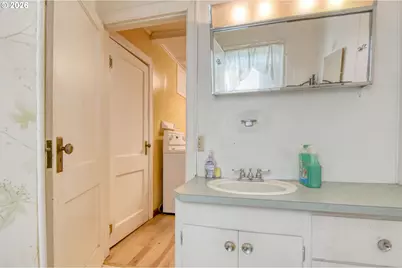 338 W High St, Athena, OR 97813 - Photo 13