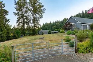 805 Insel Rd, Woodland, WA 98674 - Photo 45