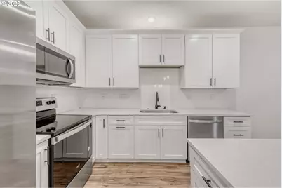 6445 SE 143rd Ct, Portland, OR 97236 - Photo 7