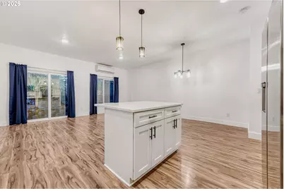 6445 SE 143rd Ct, Portland, OR 97236 - Photo 5