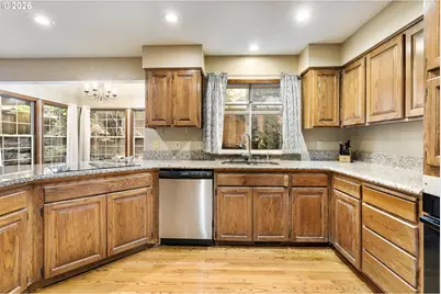 17973 Saint Clair Dr, Lake Oswego, OR 97034 - Photo 7