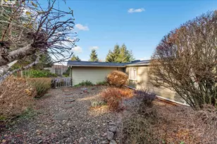 65759 E Bay Rd, North Bend, OR 97459 - Photo 13