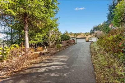 65759 E Bay Rd, North Bend, OR 97459 - Photo 15