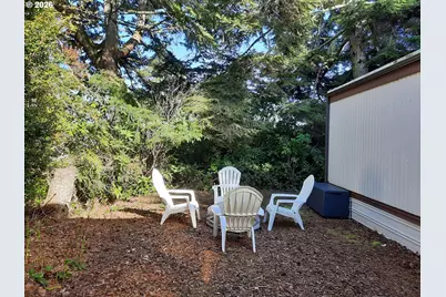 1600 Rhododendron Dr #293, Florence, OR 97439 - Photo 11