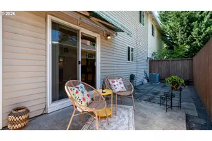 422 NE 141st Pl, Portland, OR 97230 - Photo 31