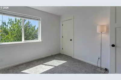 422 NE 141st Pl, Portland, OR 97230 - Photo 27