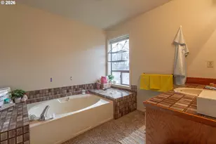 1408 SE 83rd Ct, Vancouver, WA 98664 - Photo 17