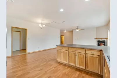 1805 Broadway St, Seaside, OR 97138 - Photo 15