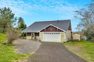 1805 Broadway St, Seaside, OR 97138 - Photo 3