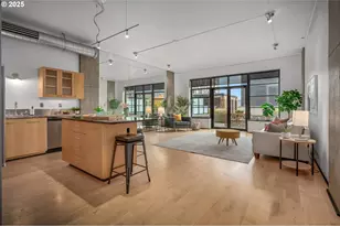 420 NW 11th Ave, Portland, OR 97209 - Photo 5