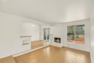 5545 NW Ridgemoor Ct, Portland, OR 97229 - Photo 7