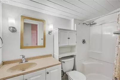 5545 NW Ridgemoor Ct, Portland, OR 97229 - Photo 27