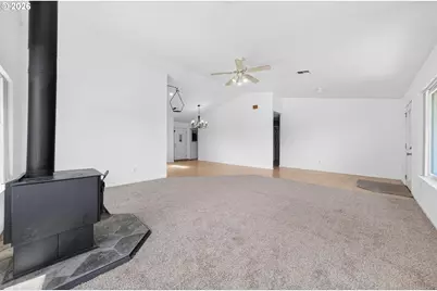 16708 Thompson Rd, Brookings, OR 97415 - Photo 7