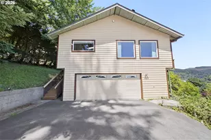 16708 Thompson Rd, Brookings, OR 97415 - Photo 3