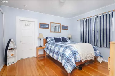 825 NW 1st St, Newport, OR 97365 - Photo 13