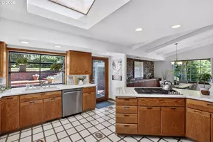 2680 Greentree Rd, Lake Oswego, OR 97034 - Photo 13