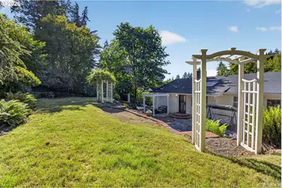 2680 Greentree Rd, Lake Oswego, OR 97034 - Photo 31