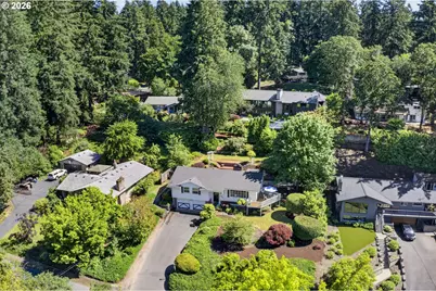 2680 Greentree Rd, Lake Oswego, OR 97034 - Photo 3