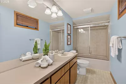 2680 Greentree Rd, Lake Oswego, OR 97034 - Photo 25