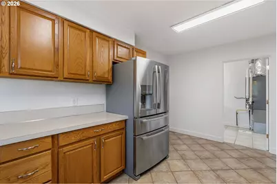 1161 NW Ellis St, Roseburg, OR 97471 - Photo 15