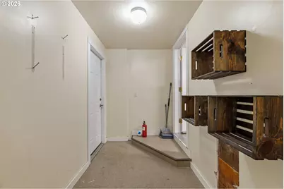 1161 NW Ellis St, Roseburg, OR 97471 - Photo 33