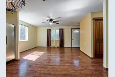 1612 Habitat Ln, Silverton, OR 97381 - Photo 5