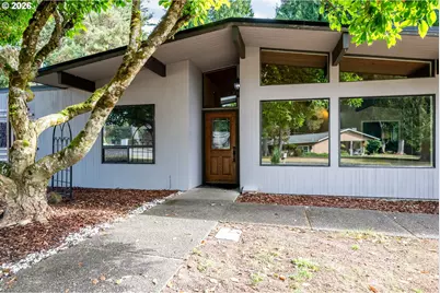 3560 Fairway Ln, Longview, WA 98632 - Photo 3
