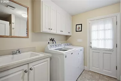 6090 Hwy 211, Hubbard, OR 97032 - Photo 25