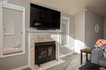 8670 SW Stratford Ct, Portland, OR 97224 - Photo 11