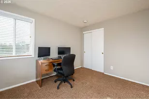 8670 SW Stratford Ct, Portland, OR 97224 - Photo 29