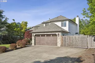 2474 NE Lindsey Dr, Hillsboro, OR 97124 - Photo 39