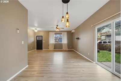 606 2nd St, Garibaldi, OR 97118 - Photo 9