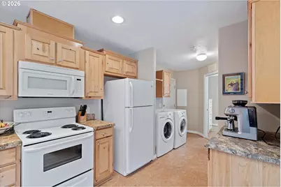 13354 NW Marina Way, Portland, OR 97231 - Photo 15