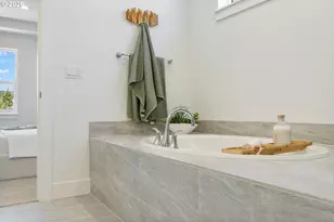 16060 NW Holman Wy, Portland, OR 97223 - Photo 25