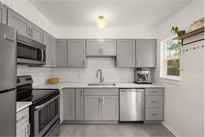 9880 SW 80th Ave, Portland, OR 97223 - Photo 9
