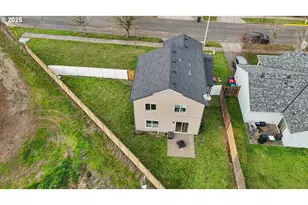 2488 SW Taylor Dr, McMinnville, OR 97128 - Photo 33