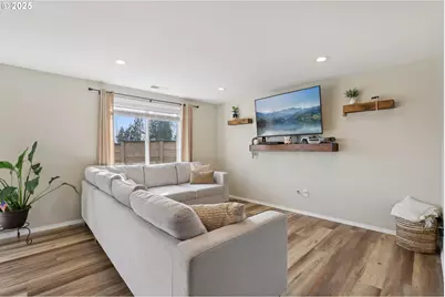 2488 SW Taylor Dr, McMinnville, OR 97128 - Photo 7