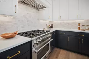 22872 Weatherhill Rd, West Linn, OR 97068 - Photo 11