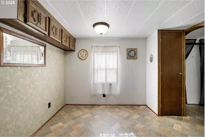 1625 Henderson Ave #F4, Eugene, OR 97403 - Photo 15