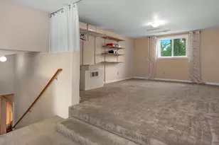 624 NE Edison St, Hillsboro, OR 97124 - Photo 23