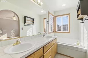 3638 NE 150th Ave, Portland, OR 97230 - Photo 25