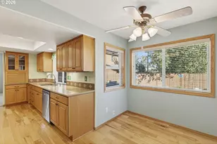 3638 NE 150th Ave, Portland, OR 97230 - Photo 9